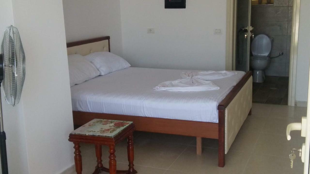Aira Apartment Himara Kültér fotó