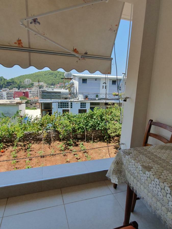 Aira Apartment Himara Kültér fotó